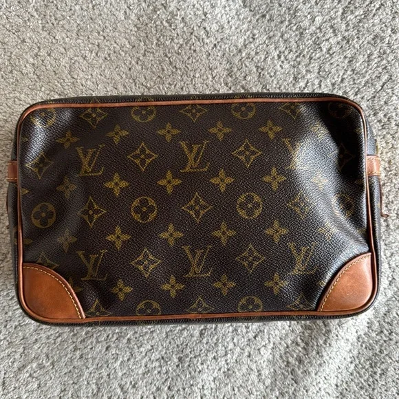 Louis Vuitton Compiegne 28 leather vanity case
Very good condition - Picture 13 of 17